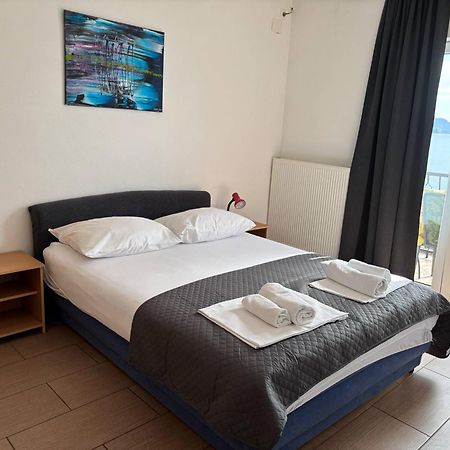 Apartments & Room Madi Senj  Bagian luar foto