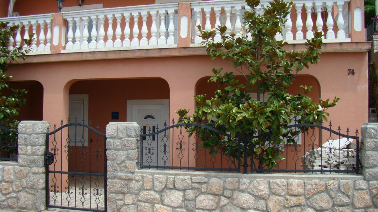 Apartments & Room Madi Senj  Bagian luar foto