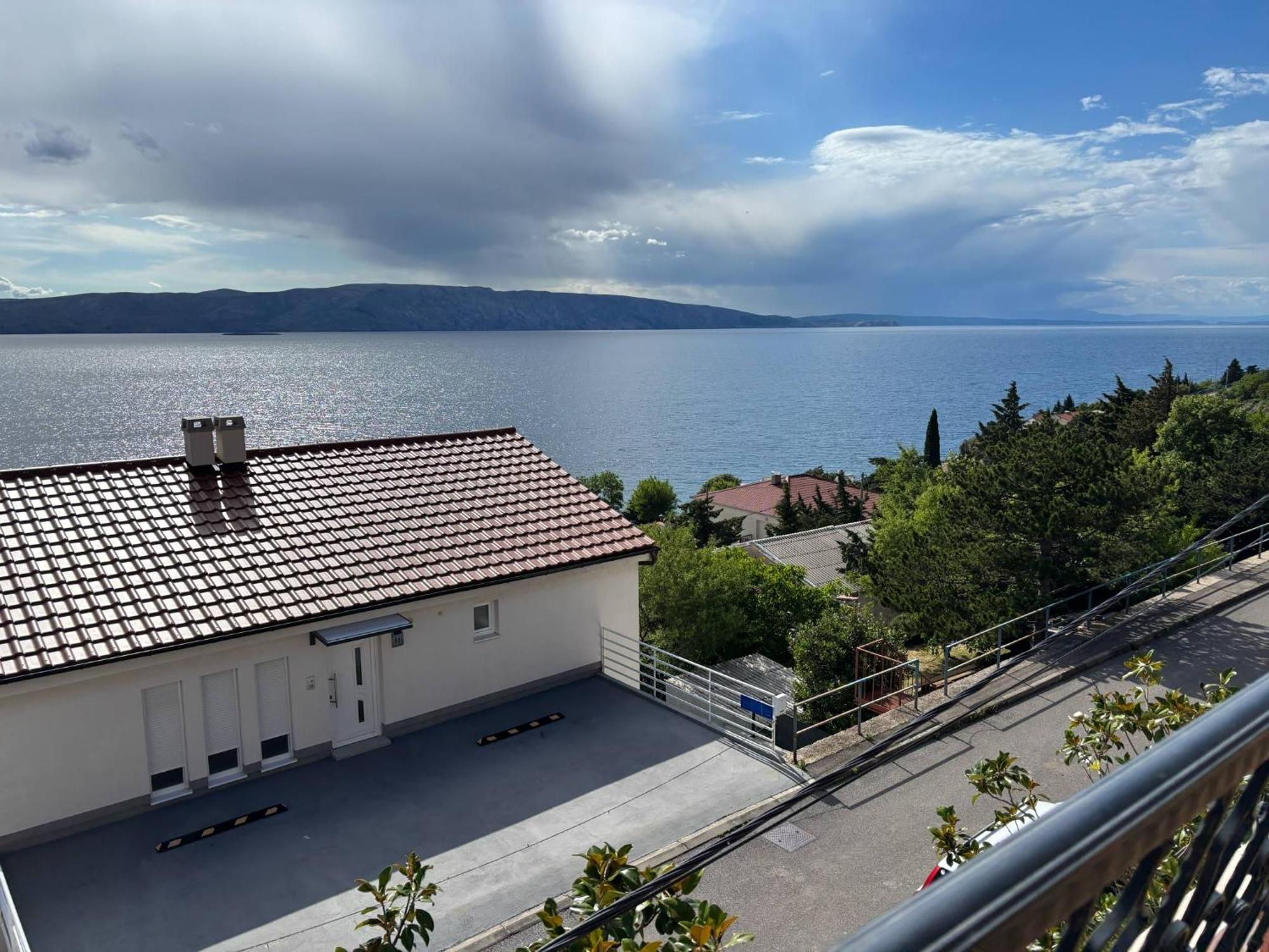 Apartments & Room Madi Senj  Bagian luar foto