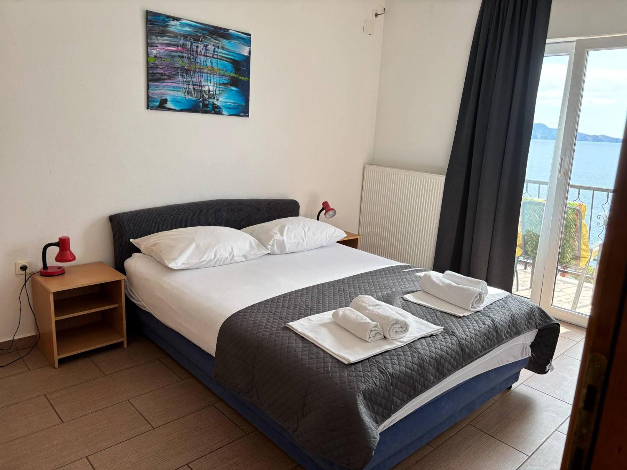 Apartments & Room Madi Senj  Bagian luar foto