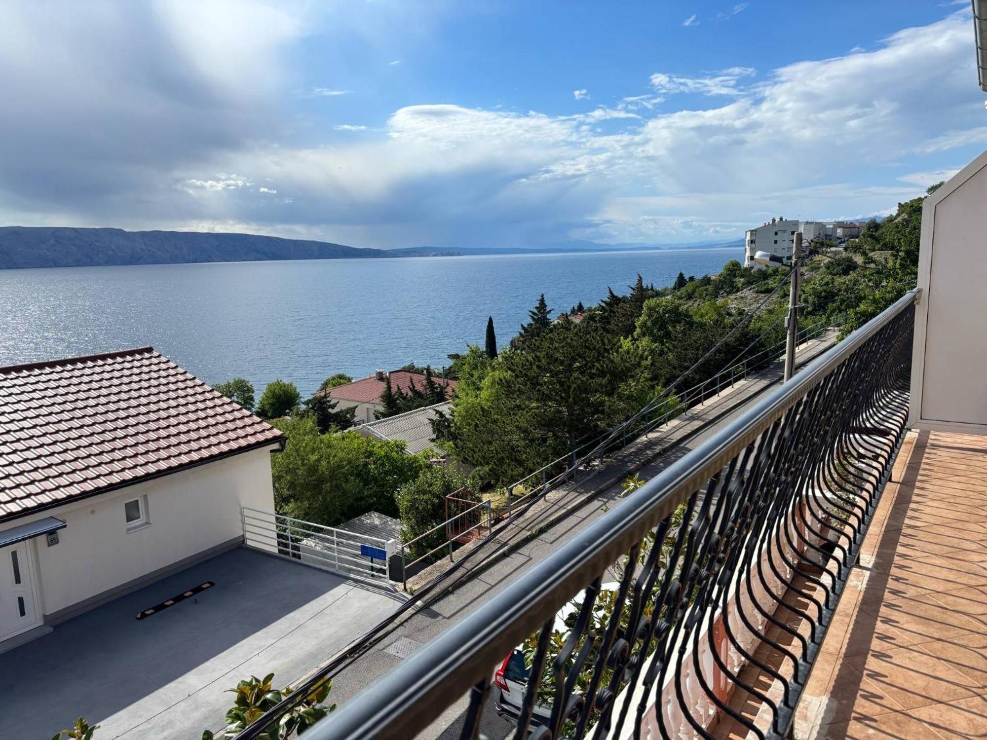 Apartments & Room Madi Senj  Bagian luar foto