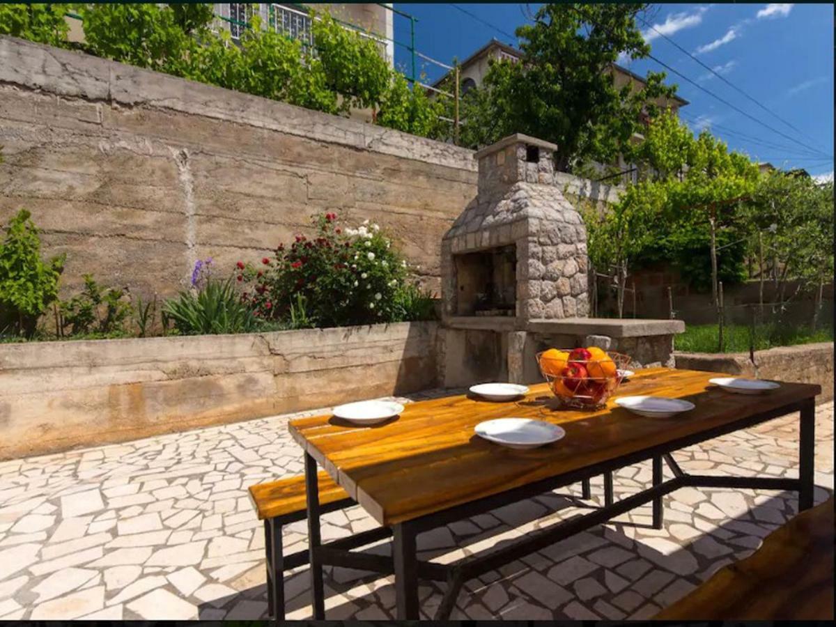 Apartments & Room Madi Senj  Bagian luar foto